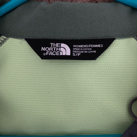 North face soft shell windstopper jacket - Picture 2 of 3